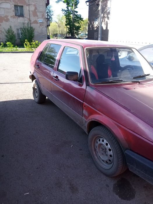 Продам волксваген гольф 2