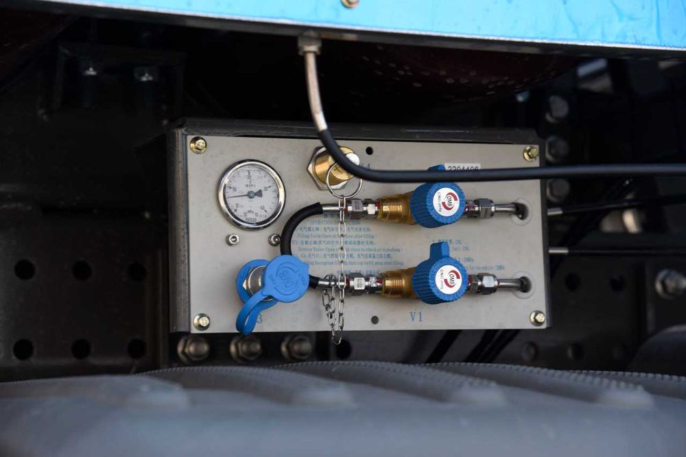 TYAGACH CNG HOWO MAX Padushka tayyor