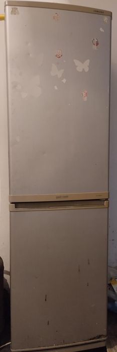 Холодильник в хорошем состоянии