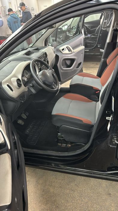 PEUGEOT Partner 2013 — imagine 3
