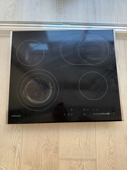 Стеклокерамическая варочная панель