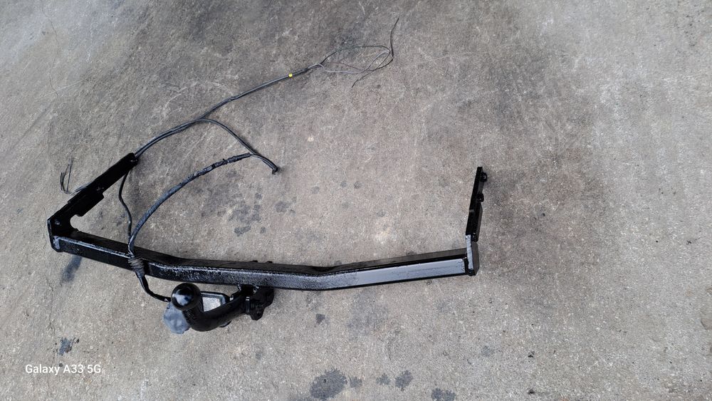 Теглич Нисан Алмера Тино/Nissan Almera Tino (2000-2006г)