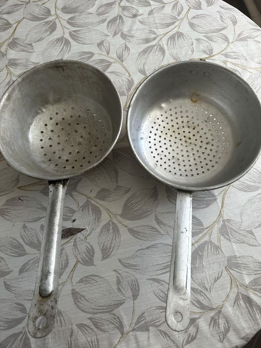 Продам дуршлаг разные