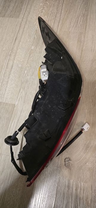 Lampa stop spate toyota camry dupa 2021