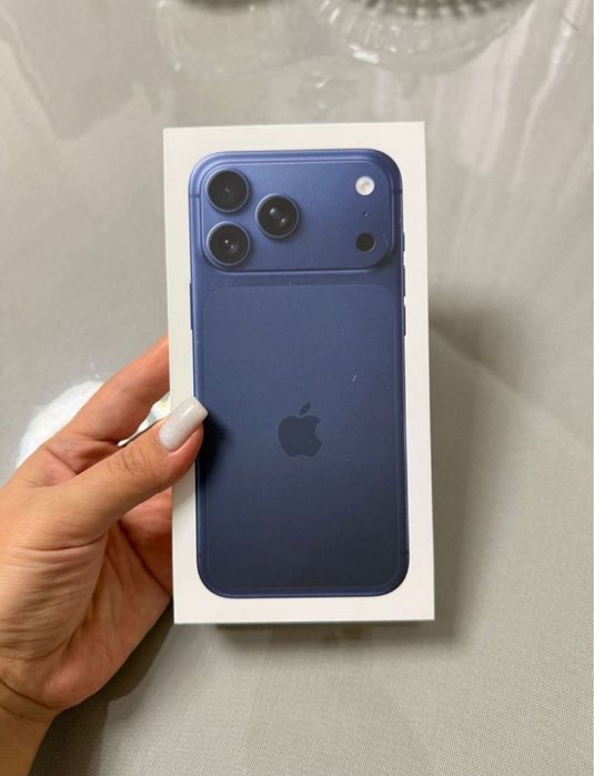 iPhone 17 PRO MAX на 256 GB