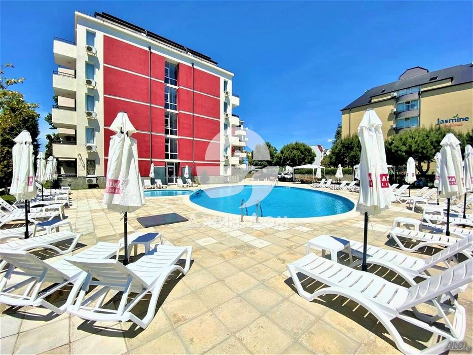 Продава се Едностаен апартамент в к.к. Слънчев бряг - 38 кв.м за 1211 €/кв.м - Снимка #9