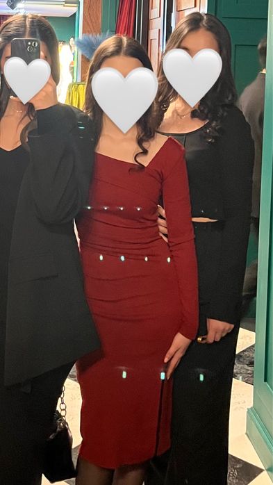 Продам женские платья