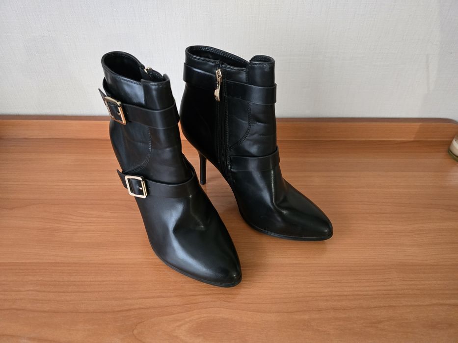 Продаются полусапожки