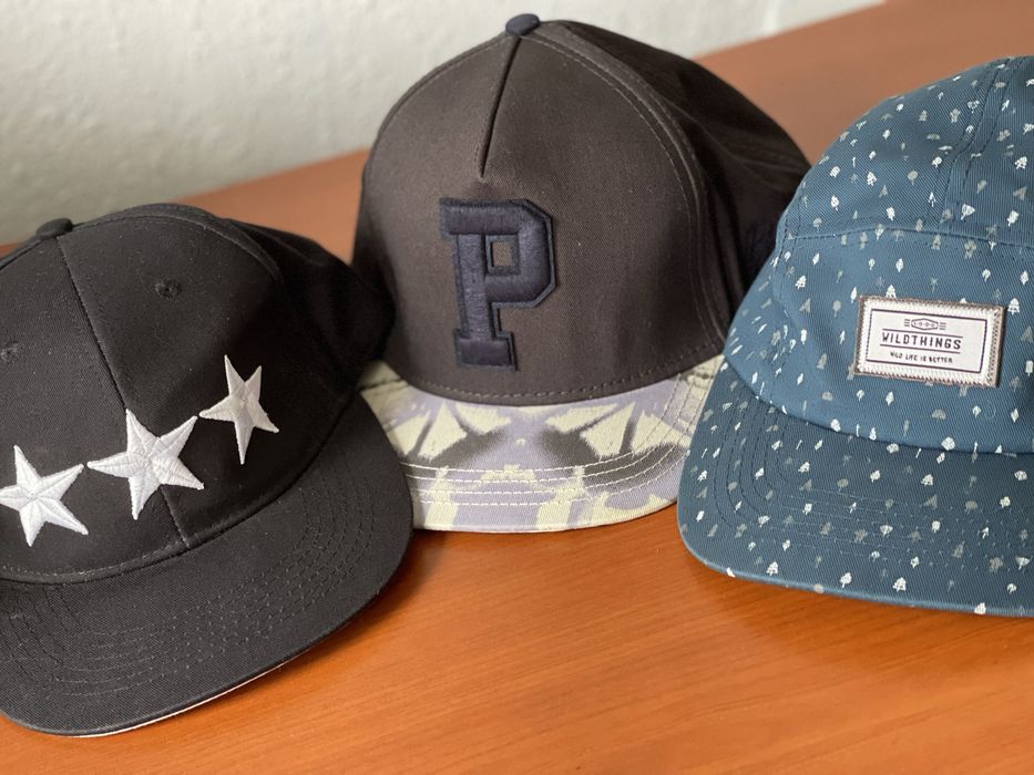 Продаются кепки красивые кепки