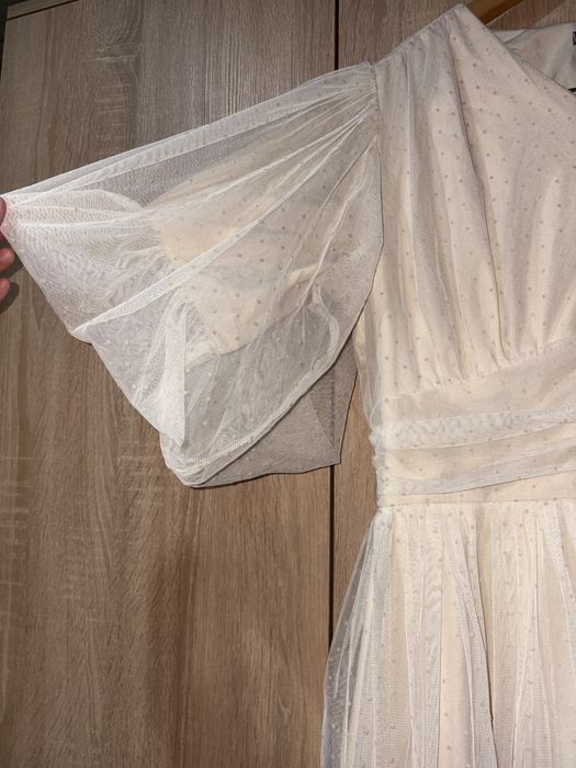 Платье      Бу.