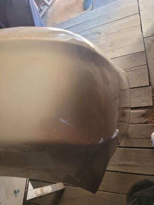 Бампер срочно продам