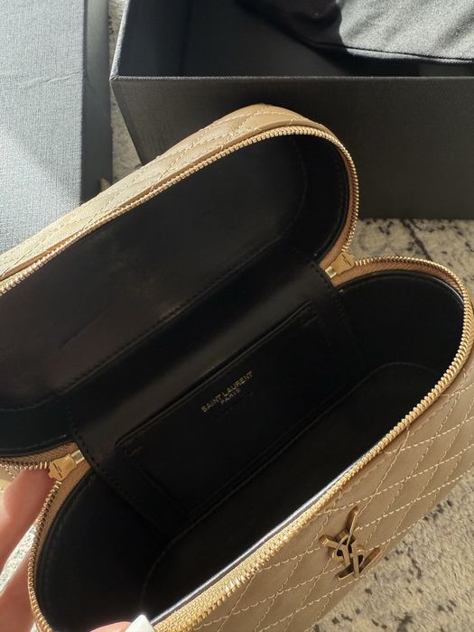 Оригинална Чанта gaby vanity Yeves Saint Laurent