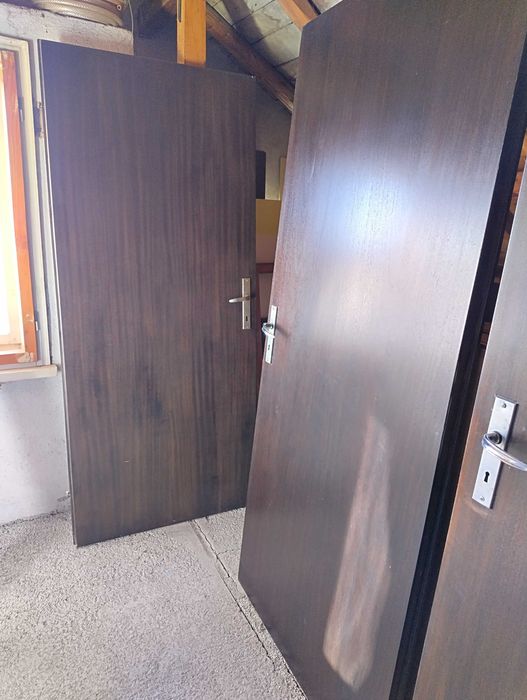 Масивни интериорни врати с каси - 5 броя