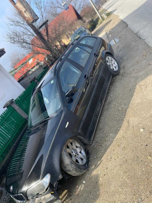 Vând BMW E46 320d Touring, 2002, motor 2.0 diesel.
