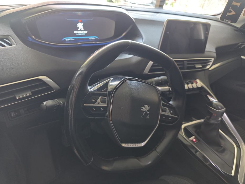 Peugeot 3008 An 2017