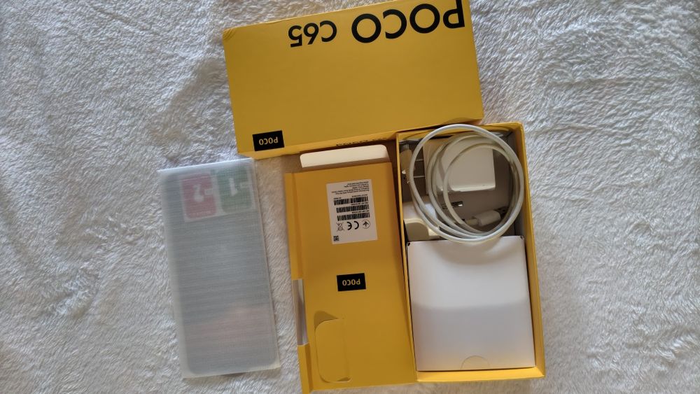 Продам Poco C65 8/256 Гб