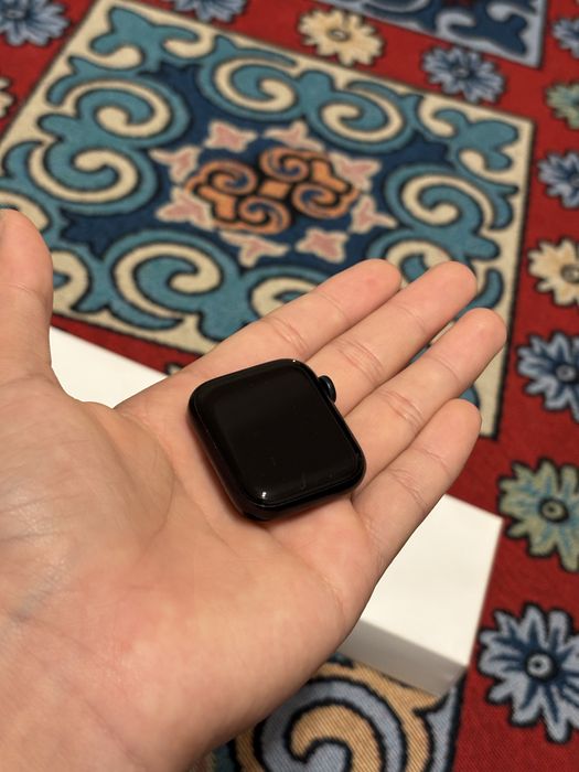 Apple Watch SE 2 GEN