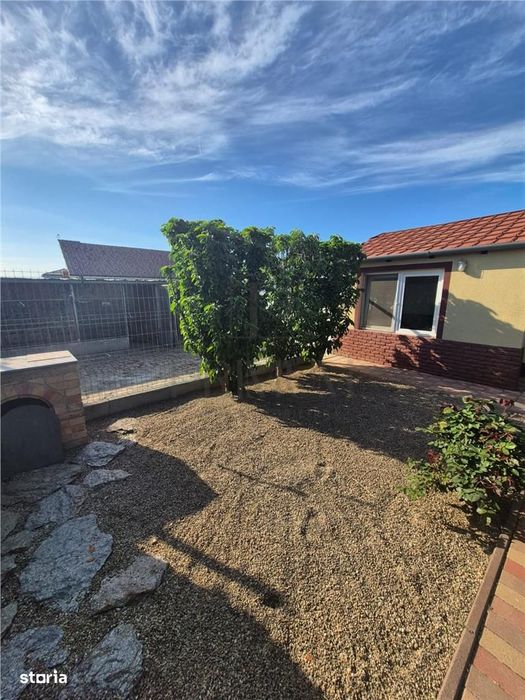Duplex 5 Camere - Zona Linistita - Toate Utilitatile - Mobilat
