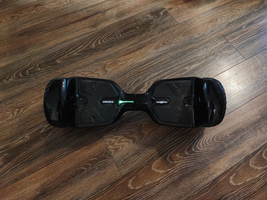 Vând huverbord viking