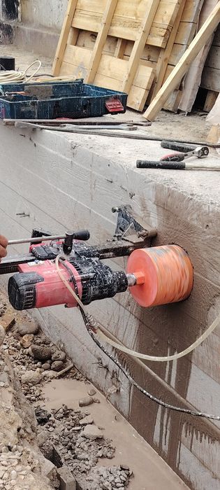 Devor teshish suxoy almaznoy koronka perforator beton teshish pilisos