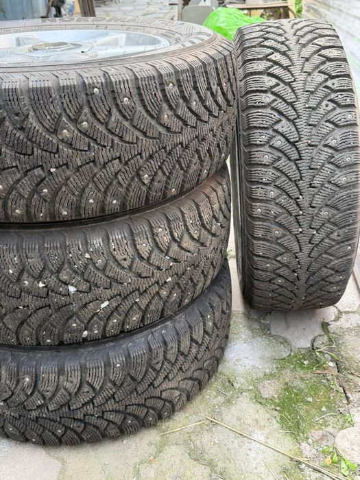 Продам резину с дисками