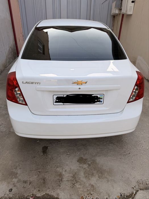 Jentra avtomat 2022 metan