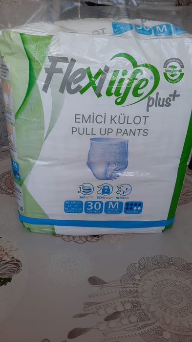 -Трусики, размер М, количество 30