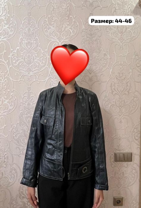 Продам б/у куртки