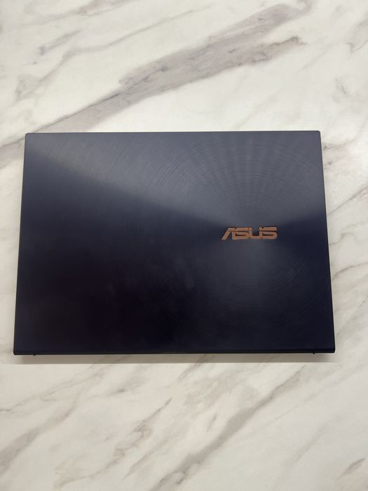Laptop Asus Zenbook intel i7, 16 gb, 14" laptop gaming