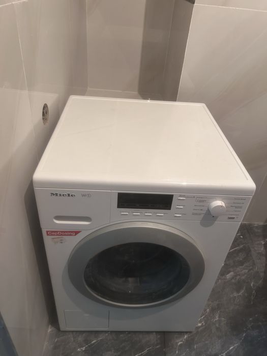 Стиральная машина Miele