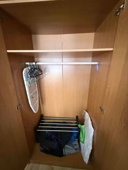 Обзавеждане за спалня-гардероб, легло, тоалетка, скрин, нощни шкафчета