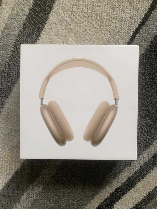 AirPods Max 1 серия Starlight с USB - C чисто нови!