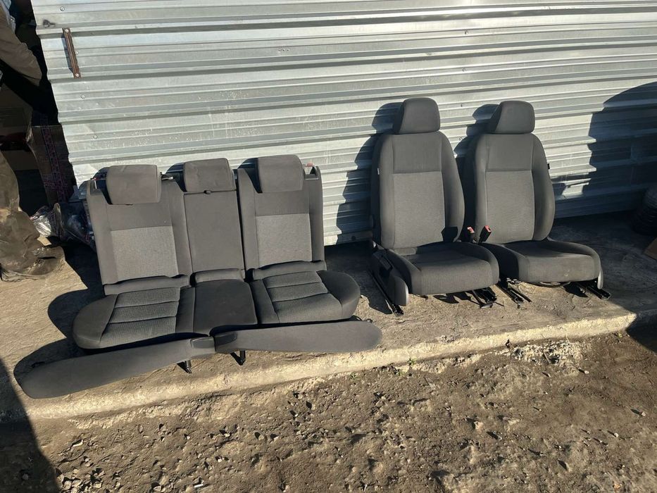 Плюшен салон за Vw Golf 5 комби в добро състояние  н392