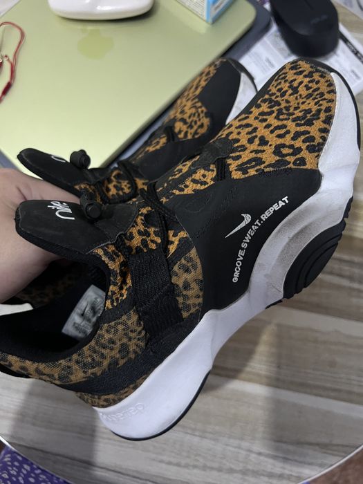 Кроссовки Nike оригинал женские