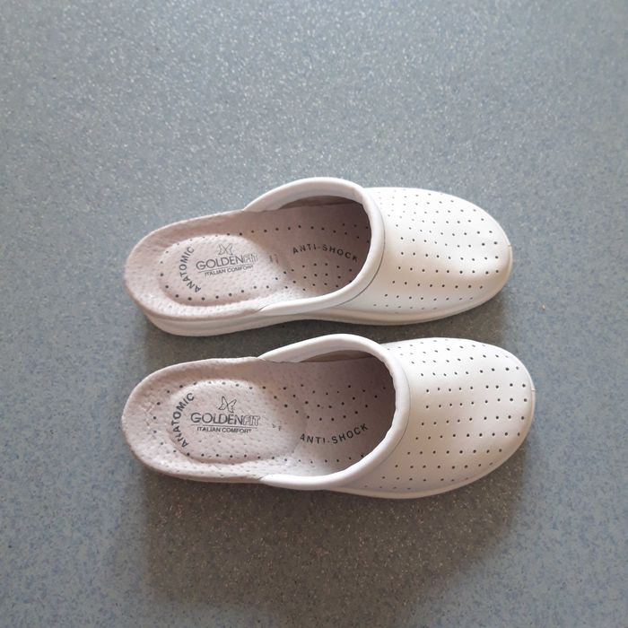 Медицински чехли