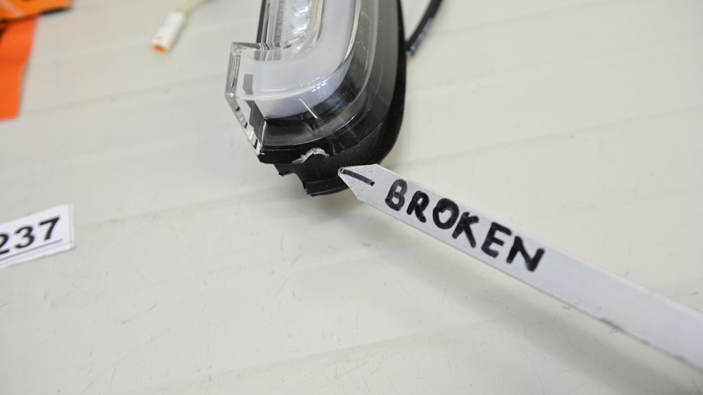 Husqvarna Vitpilen Svartpilen 701 2018 2022 Lumina stop frana spate