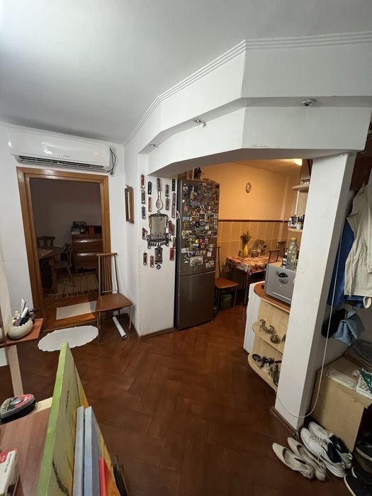 Apartament 3 camere decomandat, 2 băi, 2 balcoane, ultracentral – Strada Victoriei, Târgu Jiu
