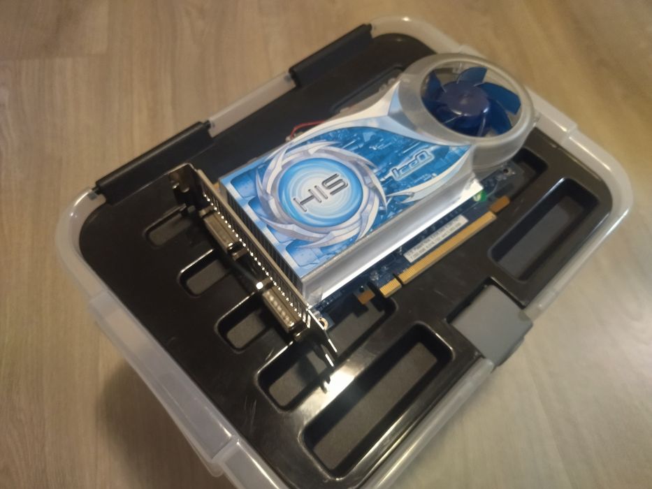 Placa video HD 4670 HIS HD IceQ 512 MB