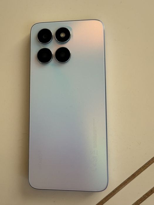 Продам сотовый телефон