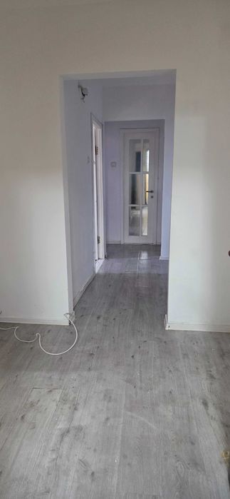 Apartament 3 camere Micro 16, 58mp