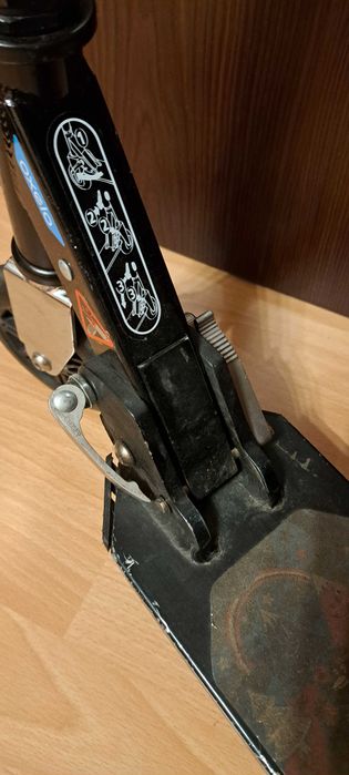 Trotineta oxelo, albastra