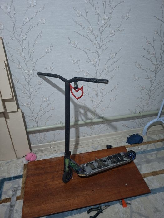 Машина игрушка да