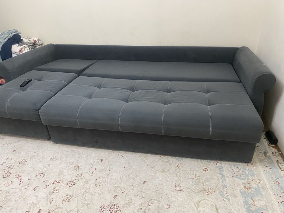 Продаю диван состояние отличная