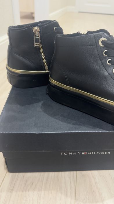 Ботинки Tommy Hilfiger
