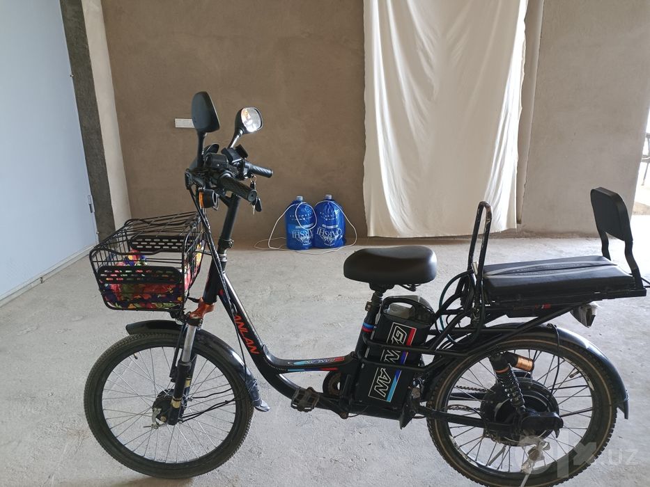 Veloskuter Ganlan
