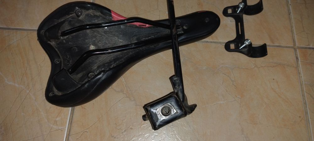 Седалка,степента и ръкохватки (дръжки) за велосипед