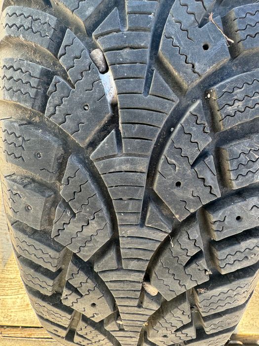 Vand anvelope utilizate un singur sezon