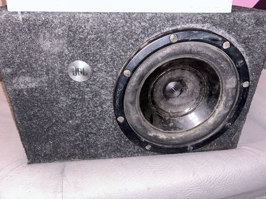 Vand subwoofer auto pioneer de 400w RMS