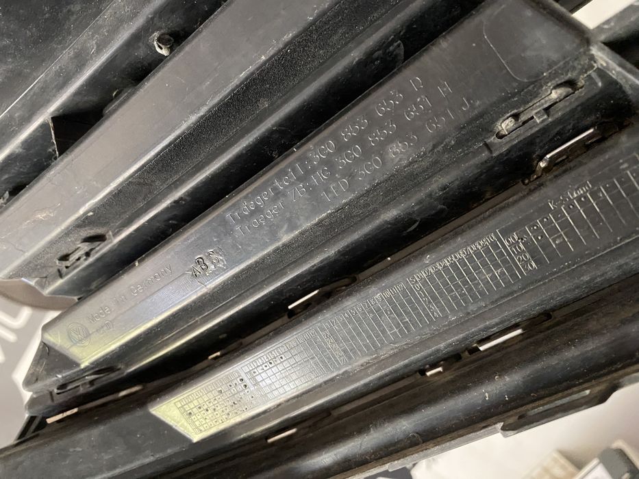 Grila radiator Vw Passat B8 nonfacelift