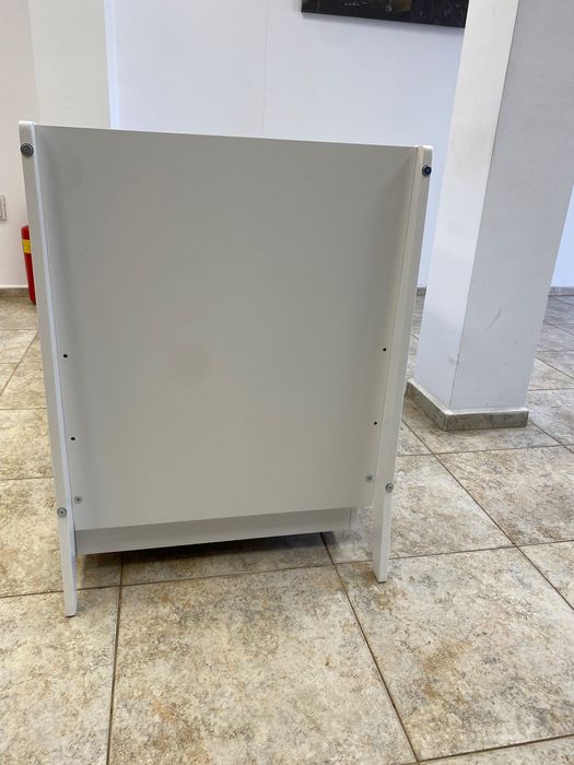 Продавам детско дървено легло